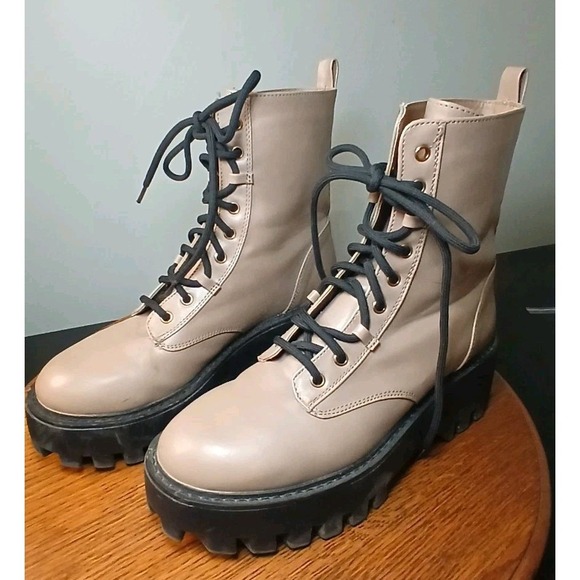 Eletra Women's Tan Lace Up Chunky Platform Combat Boots US 7.5 - Picture 2 of 10